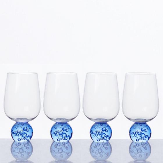 Imagem de Kit com 4 taças de vidro transparente com base azul 540ml