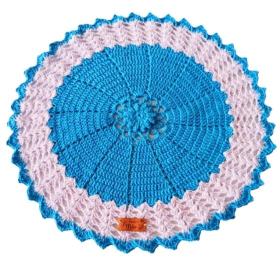 Imagem de Kit com 6 Sousplat em Crochê Artesanal 35cm Branco e Azul Claro