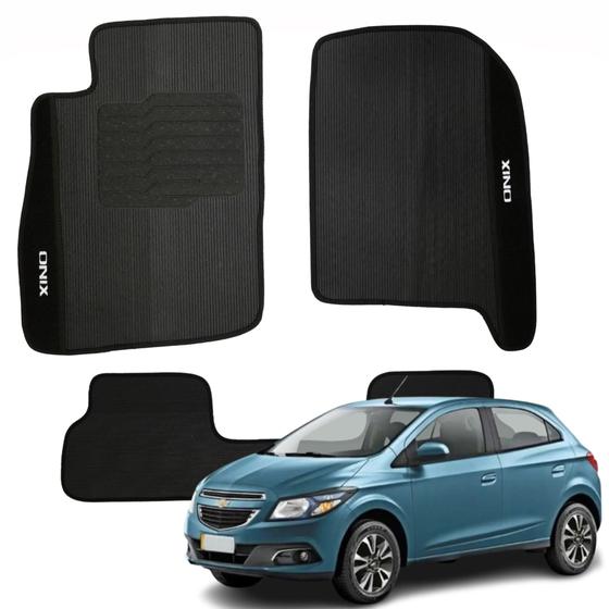 Imagem de Kit Completo com 3P Tapetes Automotivos Específico Chevrolet Onix 2012 a 2017 - V5468