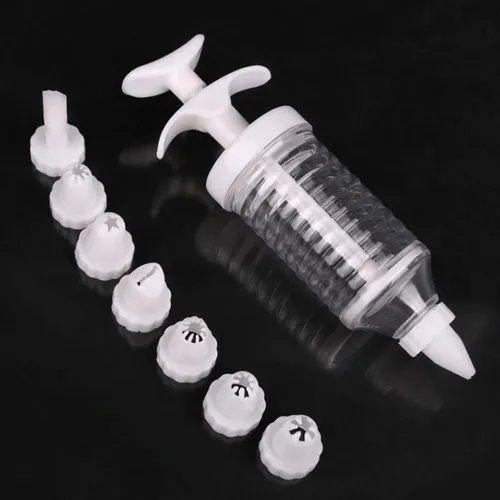 Kit Confeiteiro Decorador Para Bolo Bisnaga Com 8 Bicos - DECB-02 Menor preço em Kit Confeiteiro Decorador Para Bolo Bisnaga Com 8 Bicos - DECB-02