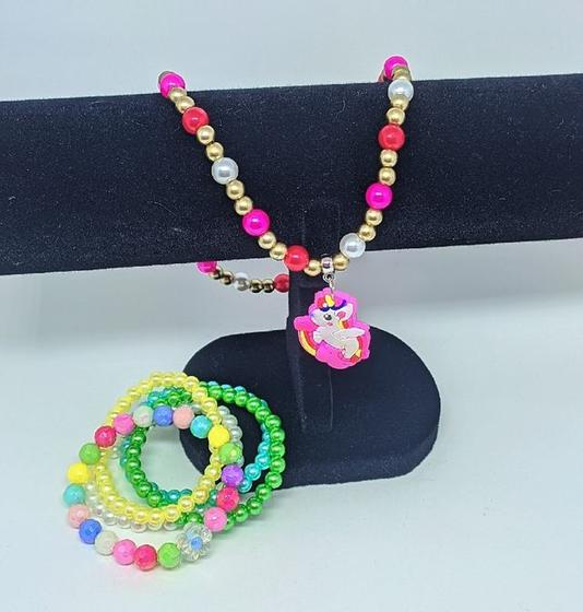 Imagem de Kit Conjunto Infantil Colar e Pulseiras Miçangas Coloridas Pingente Unicórnio Minnie Doce Sereia Pony Crianças Meninas