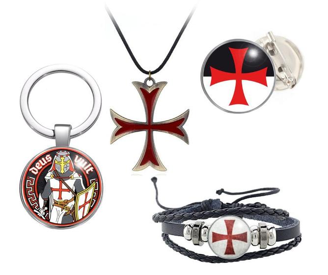 Imagem de Kit Cruz dos Cavaleiros Templários e Deus Vult: Colar, Chaveiro, Boton e Pulseira