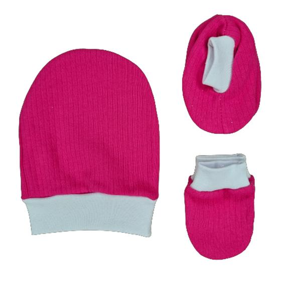 Imagem de Kit de bebê recém nascido canelado (gorro, luvinha, pantufinha) kit com 3 peças