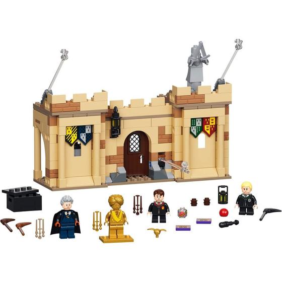 Imagem de Kit de construção LEGO Harry Potter Hogwarts: Primeira lição de vôo 76395 (264 peças)