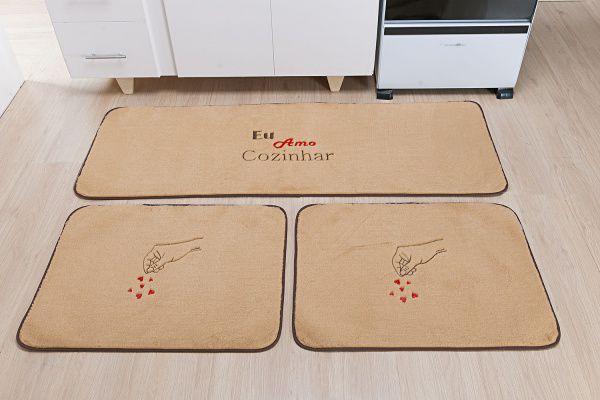 Imagem de kit de cozinha 03 peças pelúcia premium amo cozinhar- bege