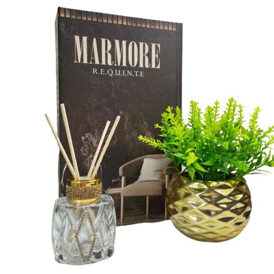 Imagem de Kit decoração livro marrom + vaso dourado + difusor de vidro