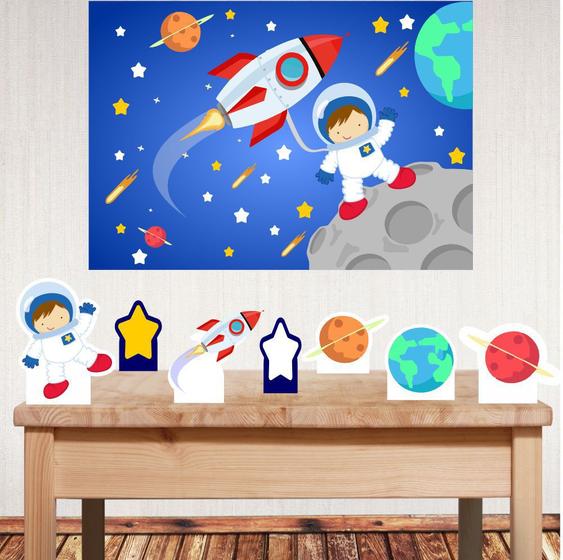 Imagem de Kit festa infantil Astronauta Kids com painel e displays de mesa