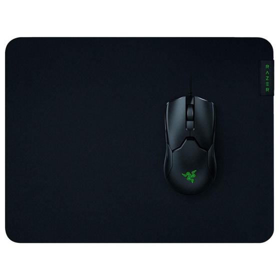 Imagem de Kit Gamer Razer Victory Bundle 2021 Viper, Mouse Viper Gaming, 16.000DPI + Mousepad Gigantus V2, Macio, Preto - RZ83-02550100-B3U1