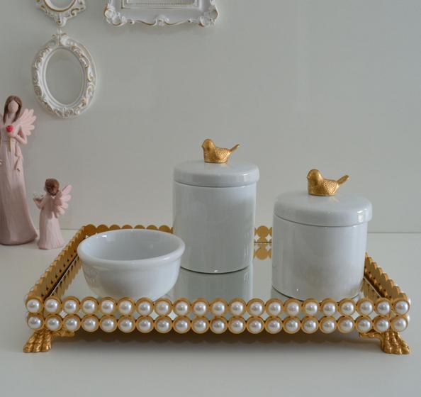 Imagem de Kit Higiene Bebê K036 Porcelana Bandeja Pérola Dourado Banho Cuidado Quarto Menino Menina