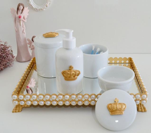 Imagem de Kit Higiene Bebê K056 Porcelana Bandeja Pérola Dourado Banho Cuidado Quarto