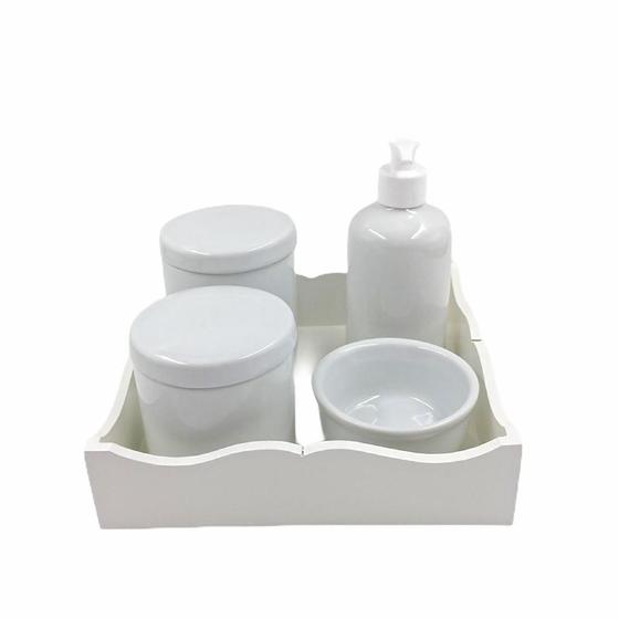 Imagem de Kit Higiene Bebê Porcelana Bandeja Mdf 5pçs