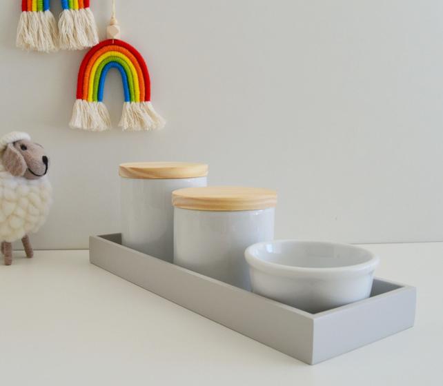 Imagem de Kit Higiene Bebê Porcelana K043 Bandeja Colorida Menino Menina Maternidade