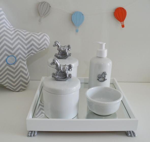 Imagem de Kit Higiene Porcelana Bebê Banho Cuidado Quarto K014 Cavalo