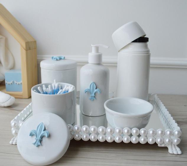Imagem de Kit Higiene Porcelana Bebê K048 Azul Térmica Bandeja Pérola Branco Banho Quarto Bancada