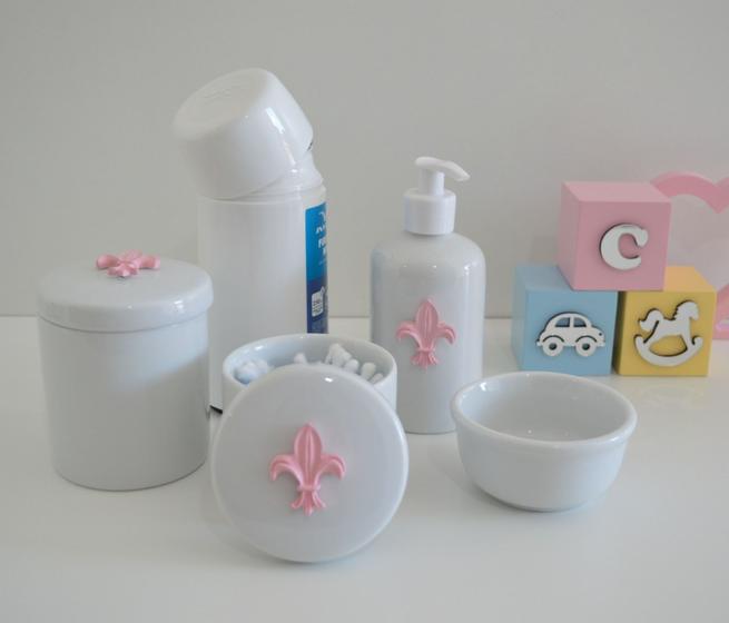 Imagem de Kit Higiene Porcelana Bebê K084 Menina Rosa Bolsa Maternidade Mini Térmica 250 ml Banho