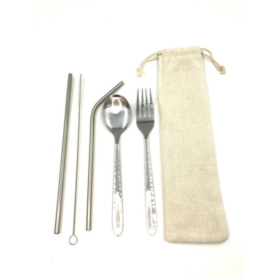 Kit Inox Reutilizável - 2 Canudos, Colher, Garfo, Esponja - JFAN Imagem de Kit Inox Reutilizável - 2 Canudos, Colher, Garfo, Esponja
