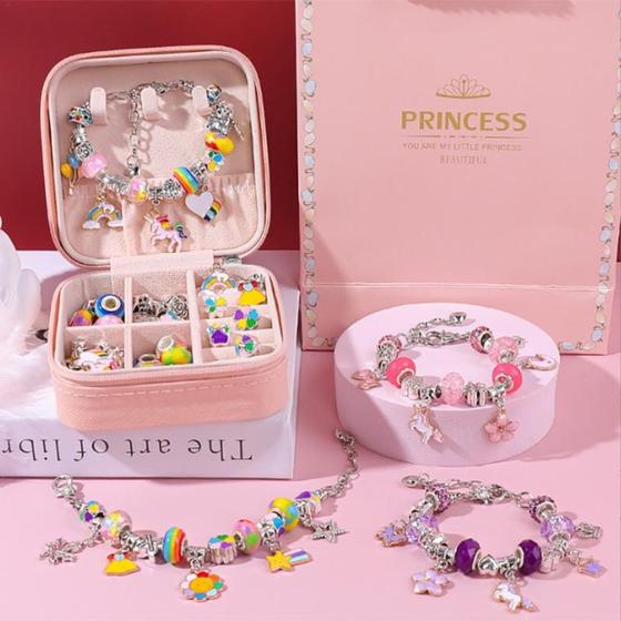 Imagem de Kit Joia Pulseira Miçangas Berloques Diy Bracelete Princesas