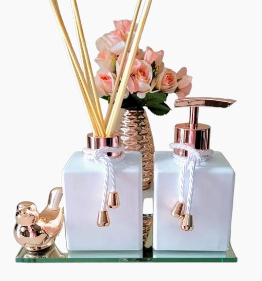 Imagem de Kit lavabo banheiro vaso  porta sabonete aromatizador varetas luxo