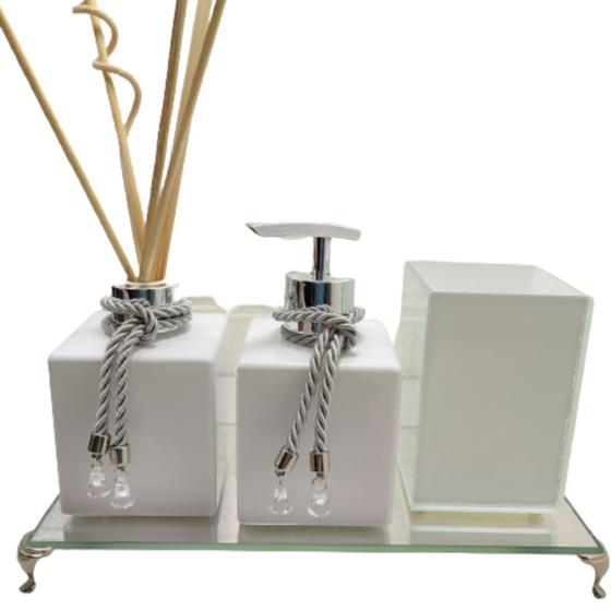 Imagem de Kit Lavabo Jogo Banheiro Porta Sabonete Dispenser Aromatizador Bandeja Espelhada-Organizadores Banheiro-Decoração Casa-Branco e Prata