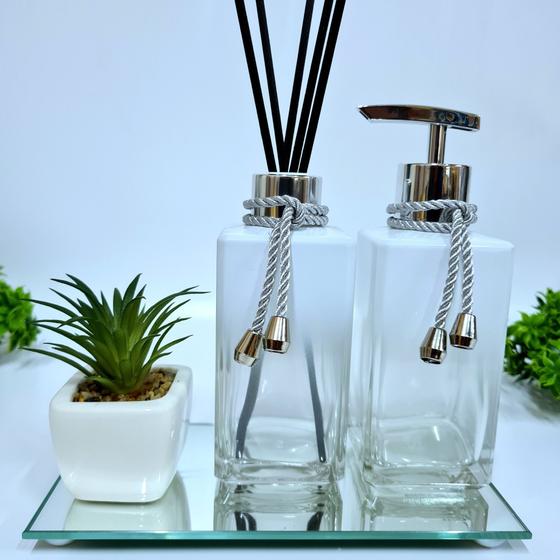 Imagem de Kit Lavabo, Saboneteira, Difusor E Acessórios ( Square)