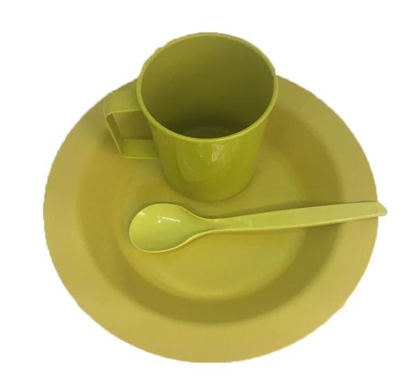 Imagem de Kit Merenda Escolar Amarelo Prato Colher Caneca Plástica 300 ML - 50 Pçs