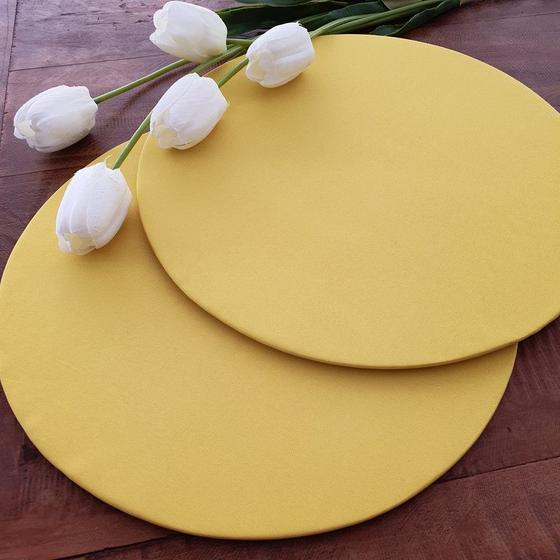 Imagem de Kit Mesa Posta 08 Bases MDF 35CM + 08 Capas de Sousplat Em Tecido Amarelo