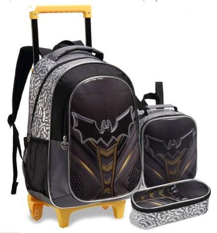 Kit Mochila Bat Morcego Masculina Infantil De Rodinhas Escolar - DLX Menor preço em Kit Mochila Bat Morcego Masculina Infantil De Rodinhas Escolar - DLX