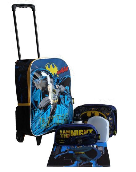 Kit Mochila Batman Infantil Masculina Rodinhas Escolar Menor preço em Kit Mochila Batman Infantil Masculina Rodinhas Escolar