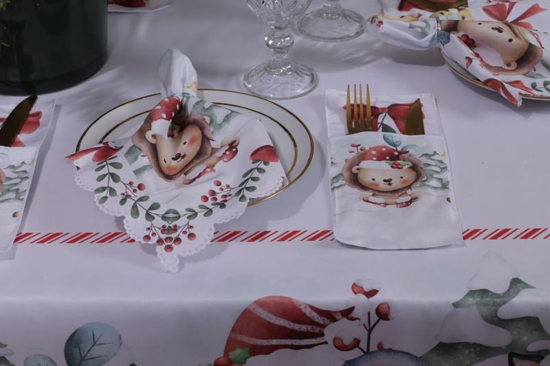 Kit Natal 12 peças 6 Guardanapos 6 Porta Talher Cozinha Mesa Posta Decoração, Ceia, Jantar