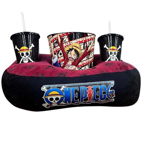 Imagem de Kit One Piece Almofada Suede Balde Pipoca + 2 Copos Oficial