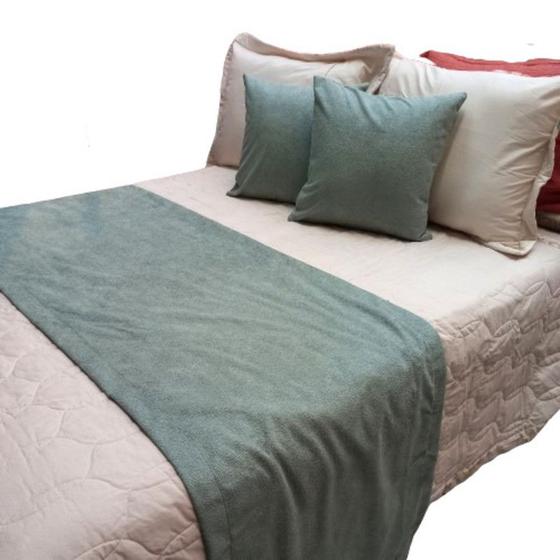 Imagem de Kit Peseira Boucle King Com 2 Capas De Almofada