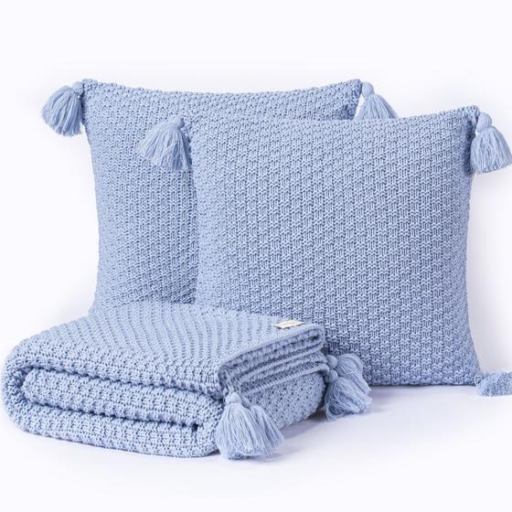 Imagem de Kit Peseira Manta Pompom Trico Sofá Cama Casal 180x60cm + 2 Capas de Almofada Istambul