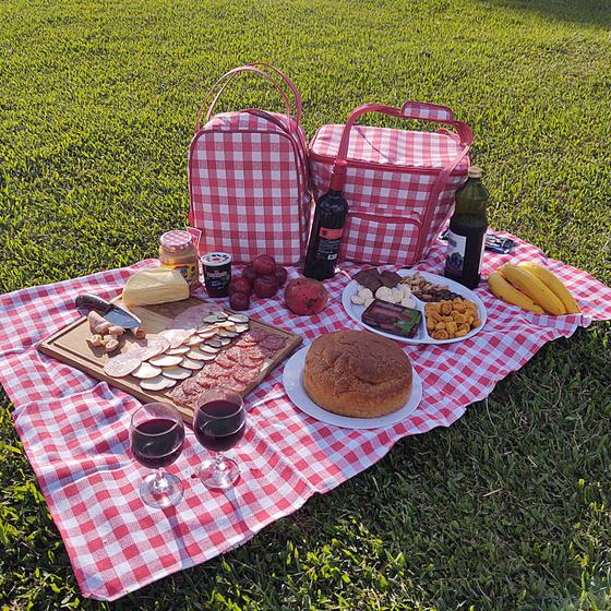 Kit PicNic com Cesta e Bolsa Térmica para Garrafas Vermelha Menor preço em Kit PicNic com Cesta e Bolsa Térmica para Garrafas Vermelha