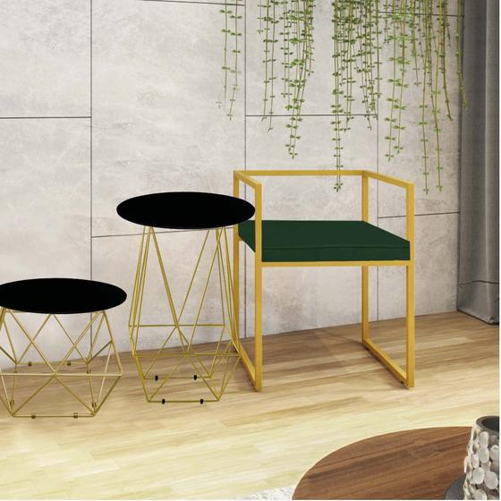 Imagem de Kit Poltrona Cubo com 2 Mesas Lol Ferro Dourado Tampo Redondo Preto Suede Verde - Ahz Móveis