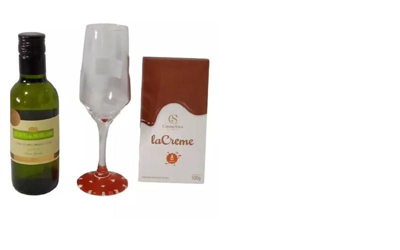 Imagem de Kit Presente Vinho Branco + Taça + Chocolate