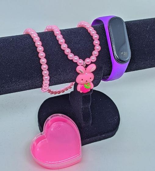 Imagem de Kit Relógio Infantil Digital Led Bracelete Esportivo Prova água Silicone + Colar e Pulseira Miçangas Caixa Coraçao