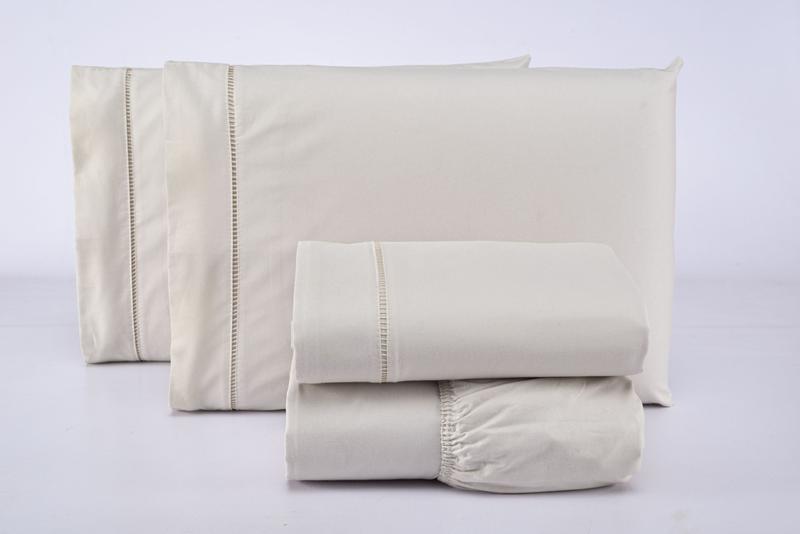 Imagem de Kit Roupa de Cama King Com Elástico 200 Fios Algodão 3 Peças