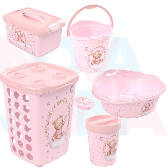 Kit Saboneteira,Lixeira,Balde E Bacia,Cesto,Caixa Org. Ursa Rosa- plasutil Menor preço em Kit Saboneteira,Lixeira,Balde E Bacia,Cesto,Caixa Org. Ursa Rosa- plasutil