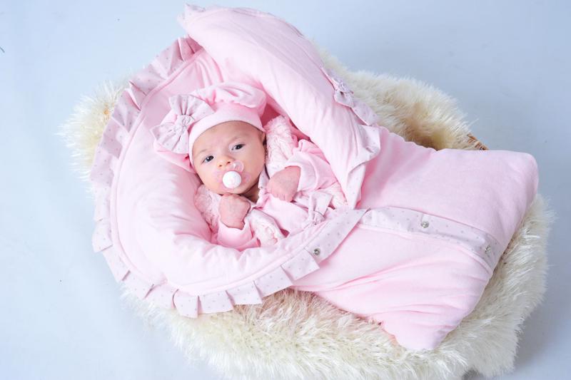 Imagem de Kit Saída Maternidade Menina Rosa Inverno De Plush Com Colete Inverno - Pitu Baby