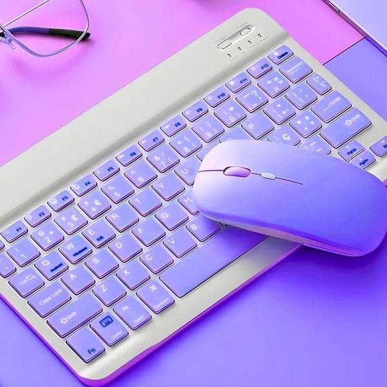 Imagem de Kit Teclado e Mouse Roxo com Conexão Bluetooth Sem Fio Teclado ABNT1 78 Teclas Design Slim e Portátil