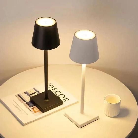 Imagem de Lâmpada de Mesa LED Recarregável via USB - Toque, Sem Fio e à Prova D'Água