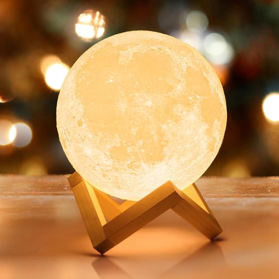 Imagem de Lâmpada Lunar 3D Mydethun com Base de Madeira - 7,1 Polegadas - Luz Noturna LED