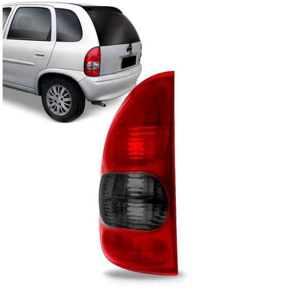 Imagem de Lanterna Traseira Corsa 4 Portas 2000 2001 2002 Hatch Fumê