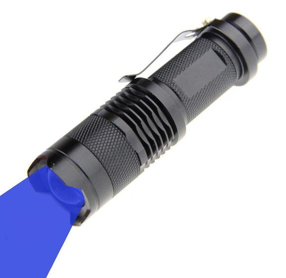 Imagem de Lanterna WAYLLSHINE WF-SK68 LED azul 200 lúmens 3 modos