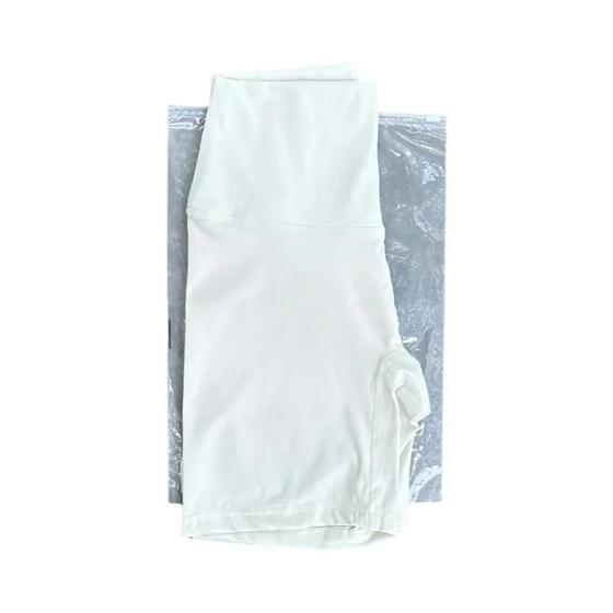 Imagem de Leggings e Shorts Biker de Cintura Alta para Mulheres - Controle de Barriga e Efeito Push Up