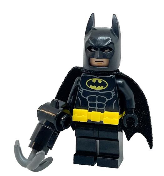 Imagem de LEGO: Batman Negro c/ Cinto Utilitário e Pistola de Agarrar