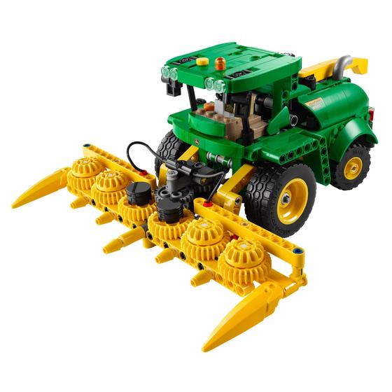 Imagem de LEGO Technic - John Deere 9700 Forage Harvester