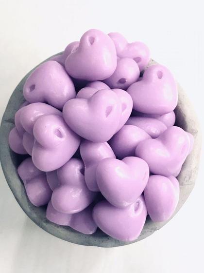 Lembrancinha de Casamento c/50 Corações Em Sabonete/Ganha Linda Caixinha De Cortesia. é boa?