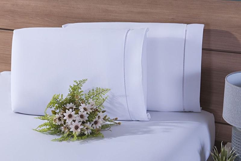 Imagem de Lençol Cama Viúva Avulso 100% Algodão 200 Fios  Branco 35cm