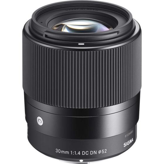 Lente Sigma P Sony 30mm F/1.4 Dc Dn Contemporary Imagem de Lente Sigma P Sony 30mm F/1.4 Dc Dn Contemporary